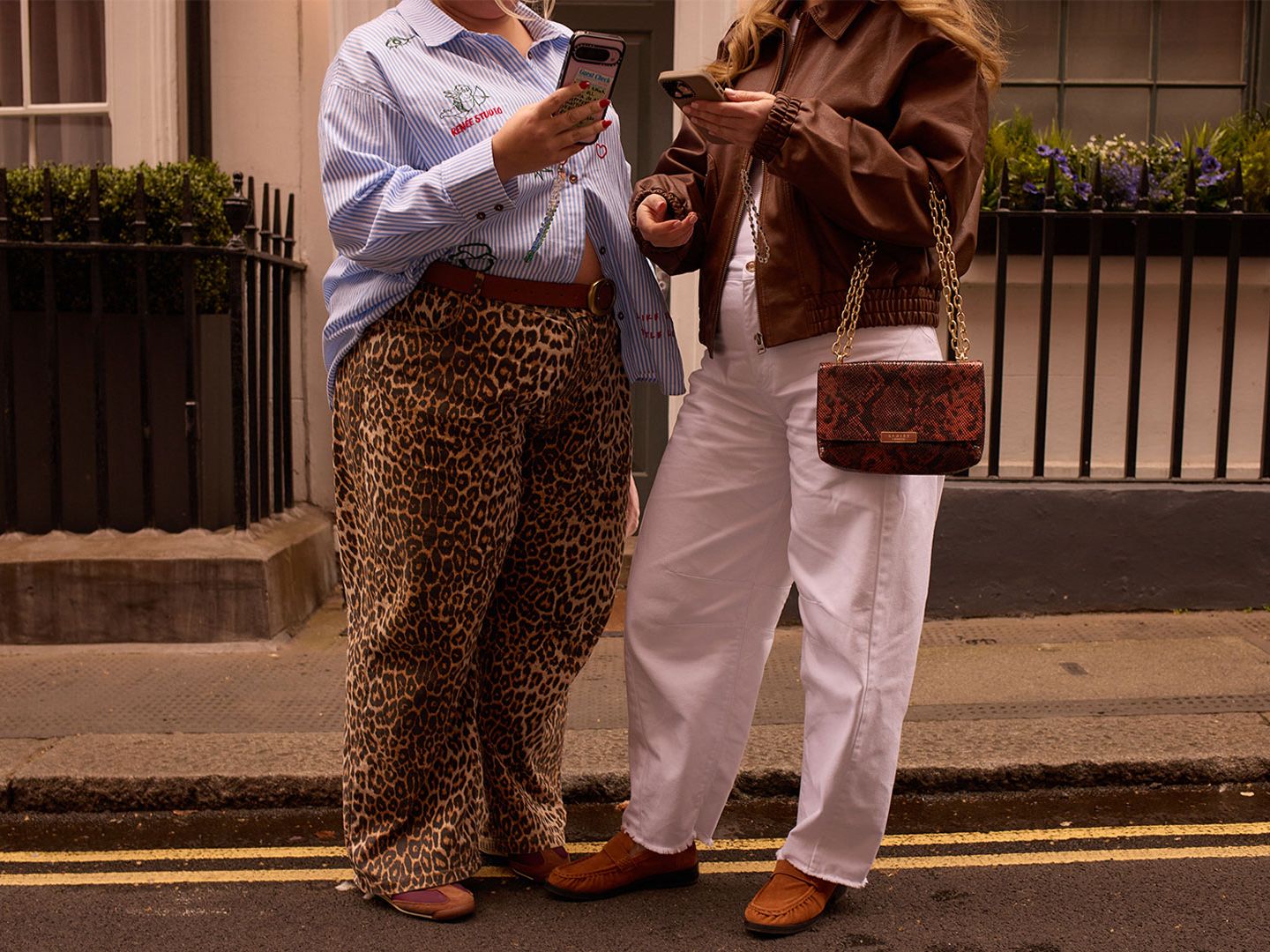 Barrel leg jeans are everywhere, but we've narrowed down the best to these three pairs