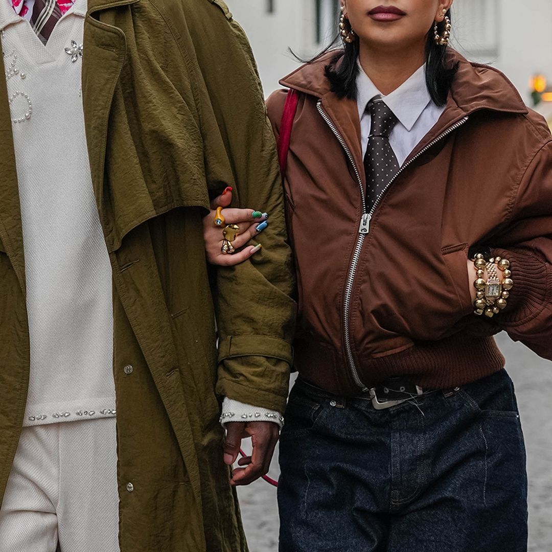 6 people who found love without dating apps share how they did it